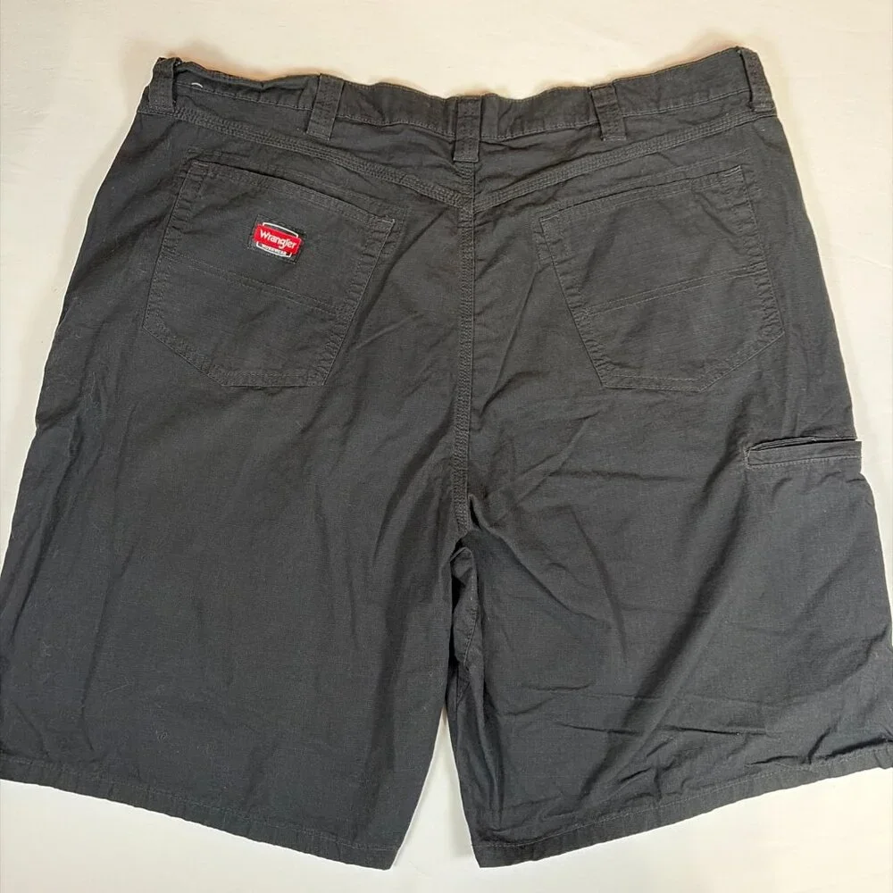 Wrangler Workwear Utility Shorts Men's 42 Black - Picture 6 of 8
